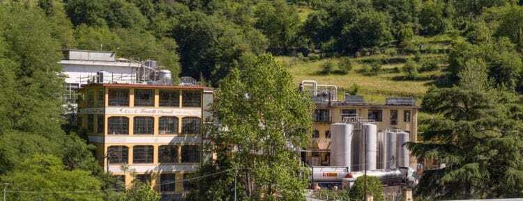 Fratelli-Parodi-oleochimica-industriale-raffinazione-esterificazione-cosmetica-lubrificanti-oli-soluzioni-applicative